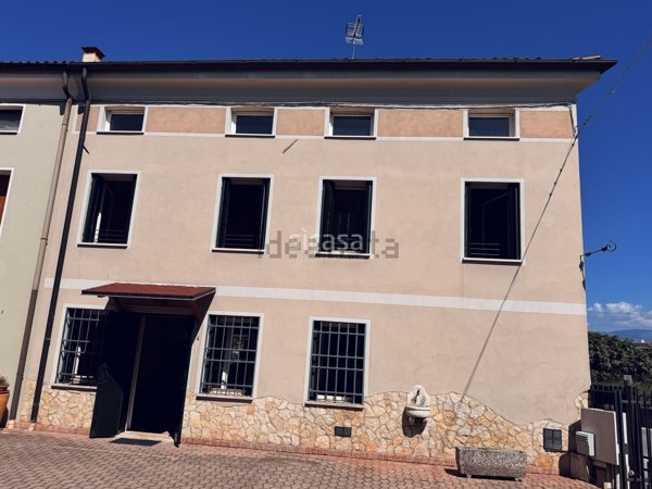 casa indipendente in vendita a Caldogno