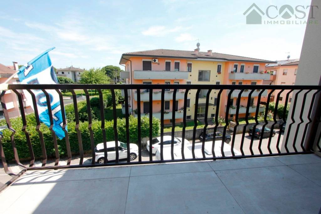 appartamento in vendita a Caldogno in zona Rettorgole