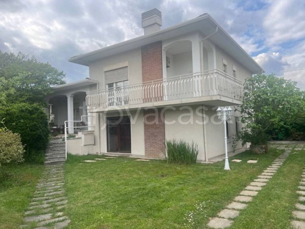 casa indipendente in vendita a Caldogno