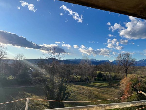 appartamento in vendita a Caldogno in zona Cresole