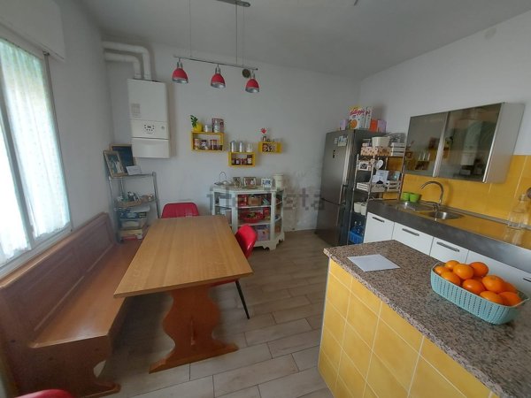 casa indipendente in vendita a Caldogno in zona Cresole