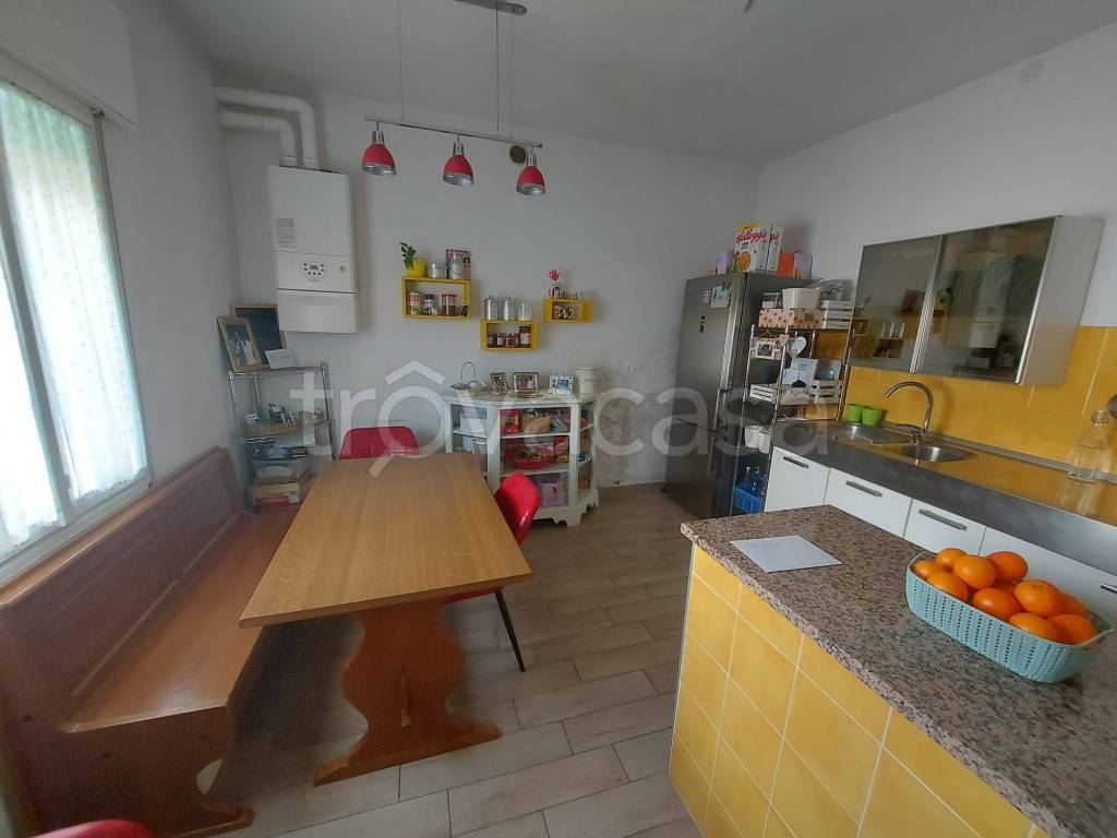 casa indipendente in vendita a Caldogno
