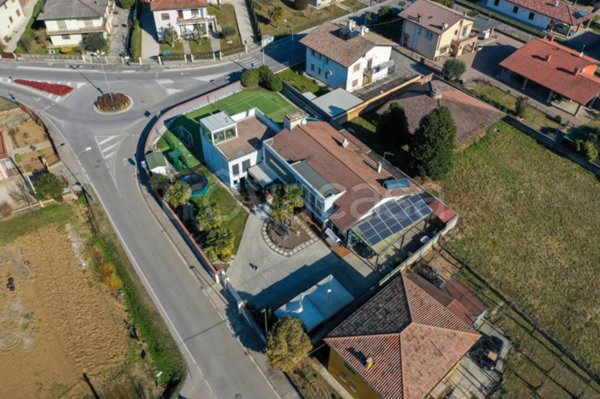 casa indipendente in vendita a Caldogno