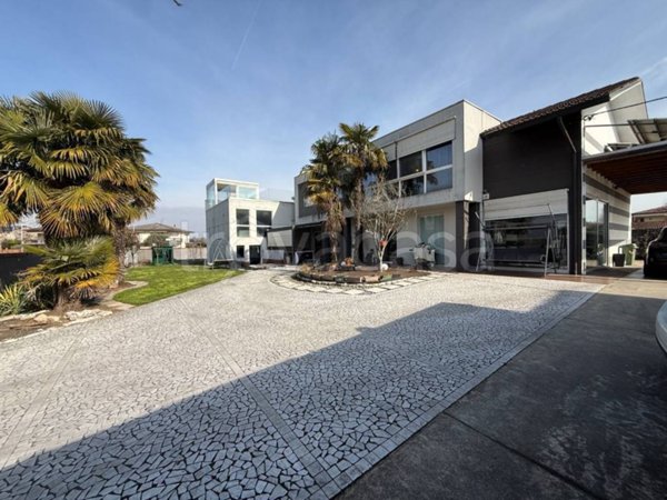 casa indipendente in vendita a Caldogno