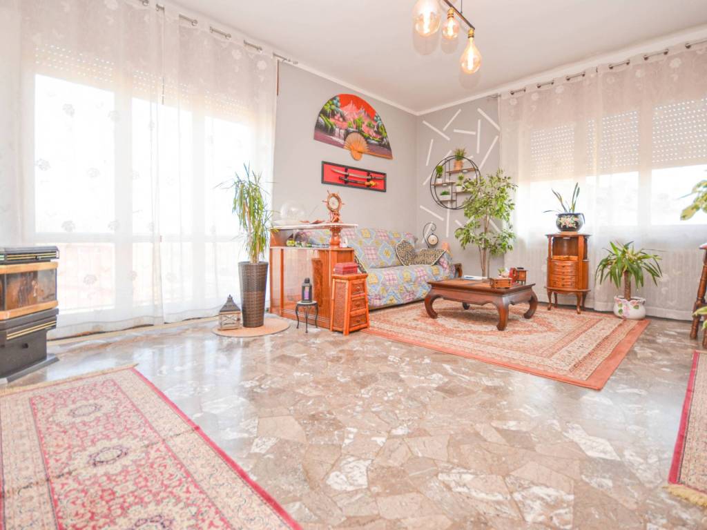 appartamento in vendita a Caldogno in zona Rettorgole