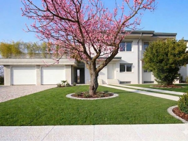 casa indipendente in vendita a Caldogno in zona Cresole