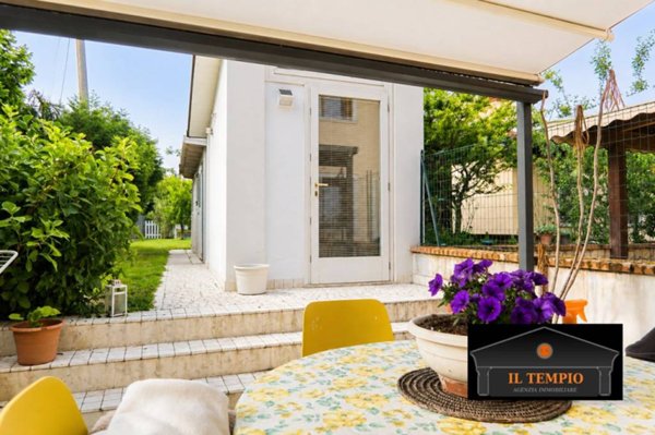casa indipendente in vendita a Caldogno