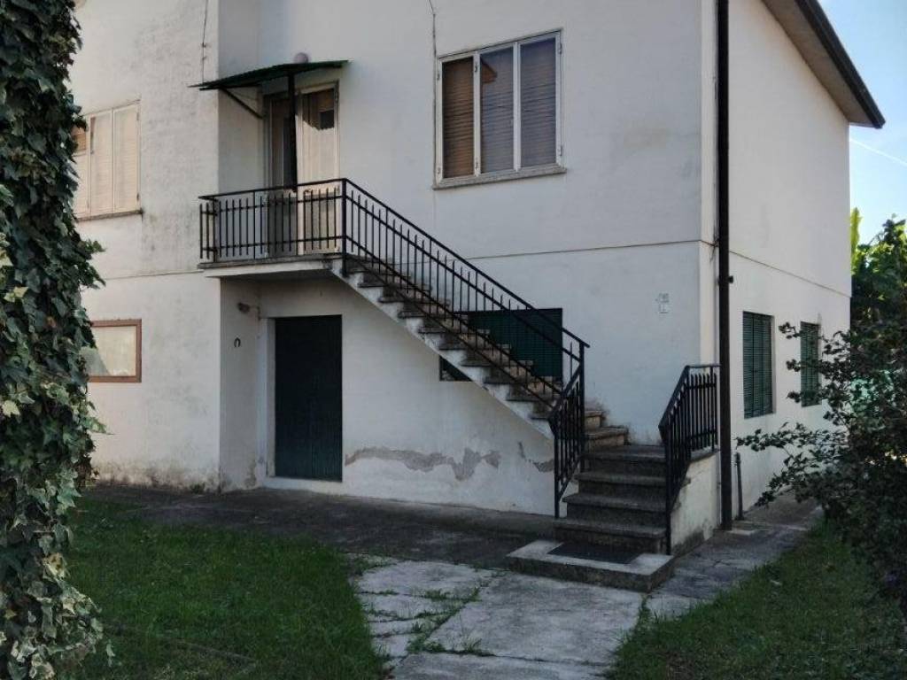casa indipendente in vendita a Caldogno in zona Rettorgole