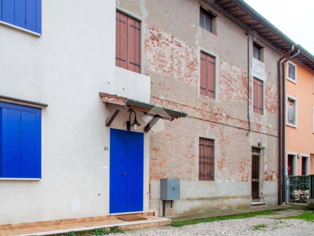 casa indipendente in vendita a Caldogno in zona Rettorgole