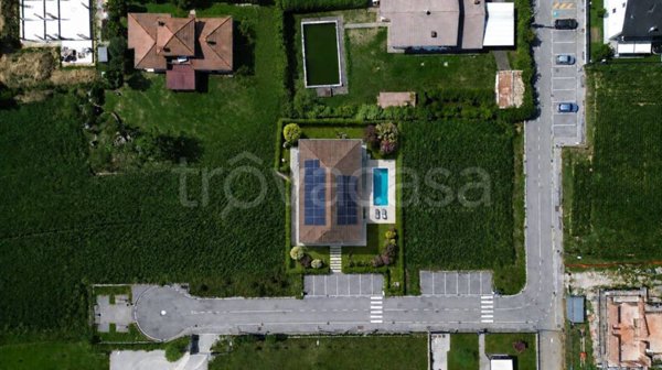 casa indipendente in vendita a Caldogno