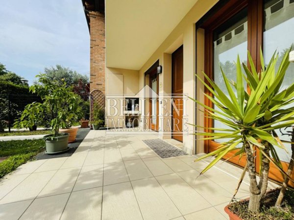 casa indipendente in vendita a Caldogno in zona Rettorgole
