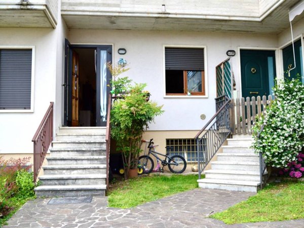 casa indipendente in vendita a Caltrano