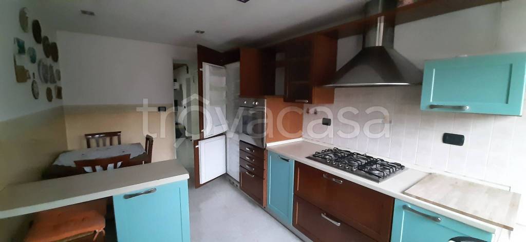 casa indipendente in vendita a Caltrano in zona Camisino