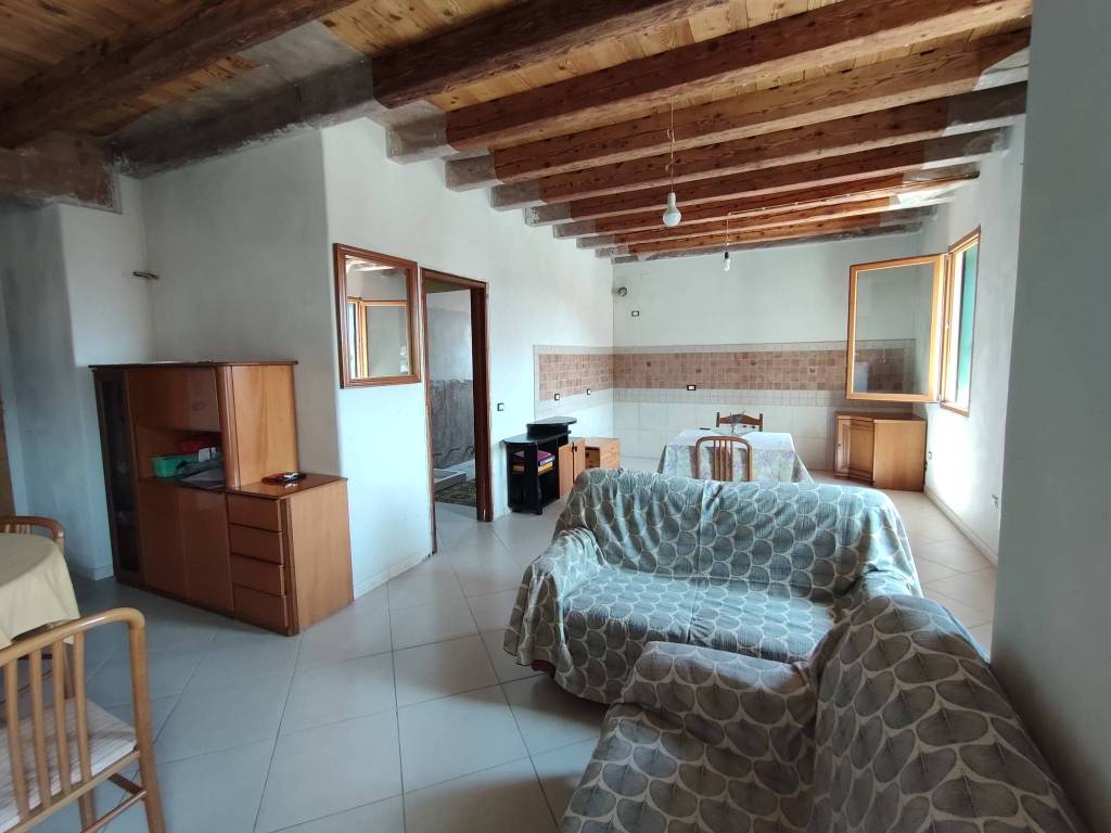 appartamento in vendita a Caltrano