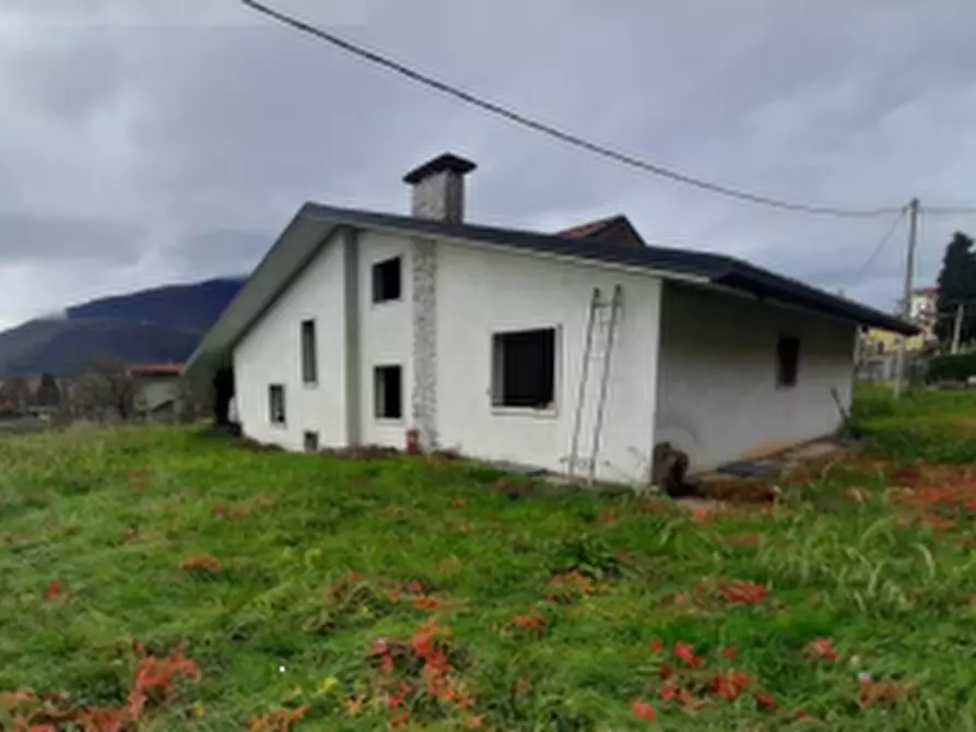 casa indipendente in vendita a Caltrano