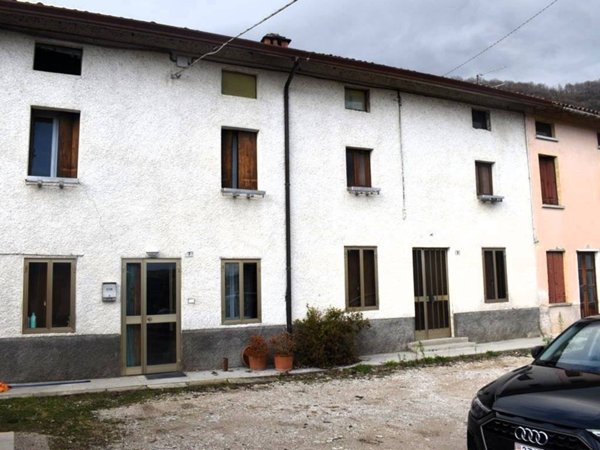 casa indipendente in vendita a Calvene