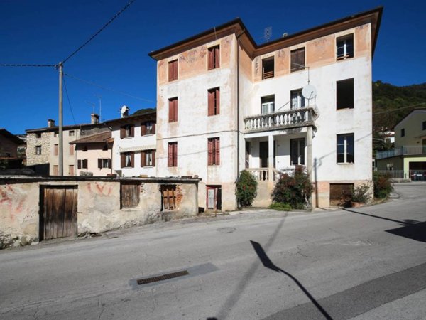 casa indipendente in vendita a Calvene