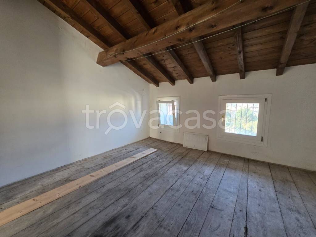 casa indipendente in vendita a Calvene