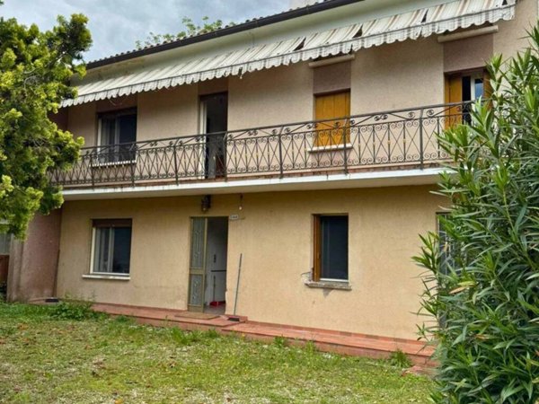 casa indipendente in vendita a Calvene