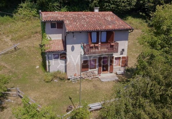casa indipendente in vendita a Calvene