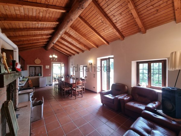 casa indipendente in vendita a Calvene