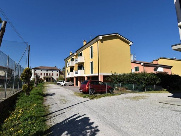 appartamento in vendita a Camisano Vicentino in zona Rampazzo