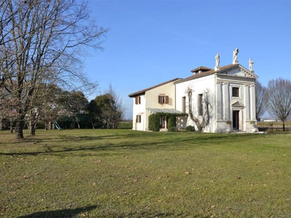 casa indipendente in vendita a Camisano Vicentino