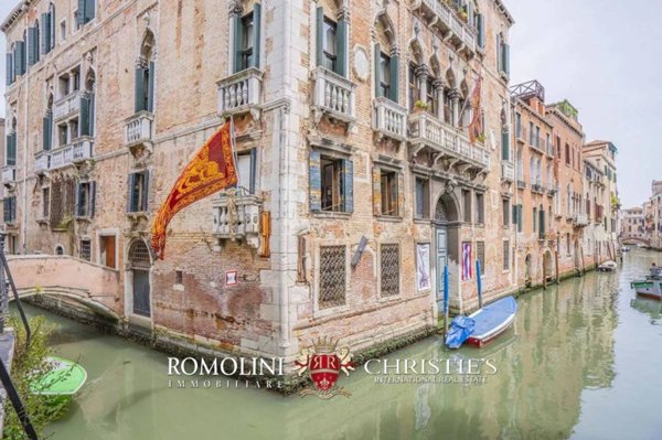 casa indipendente in vendita a Camisano Vicentino in zona Santa Maria