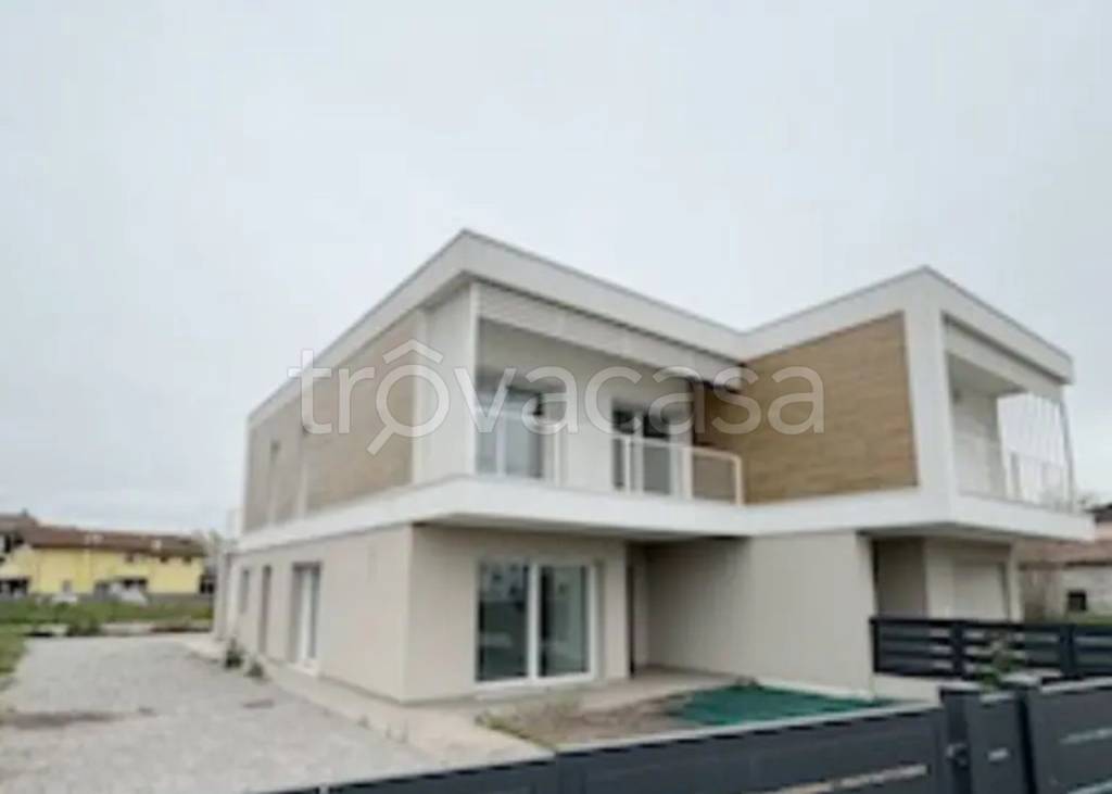 casa indipendente in vendita a Camisano Vicentino