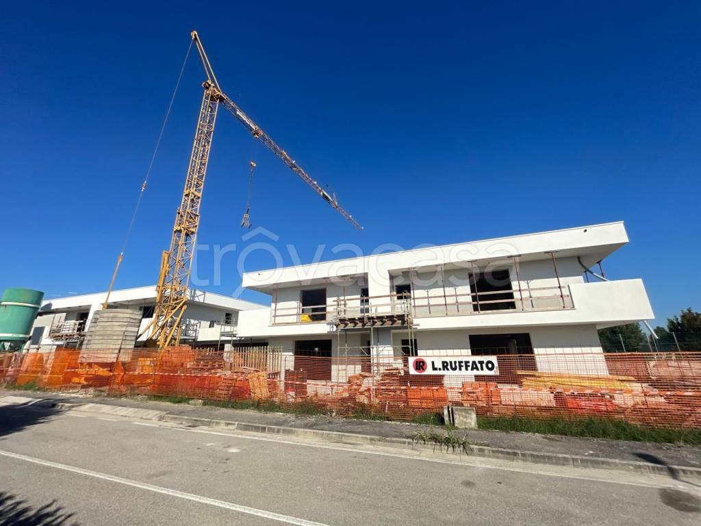 casa indipendente in vendita a Camisano Vicentino