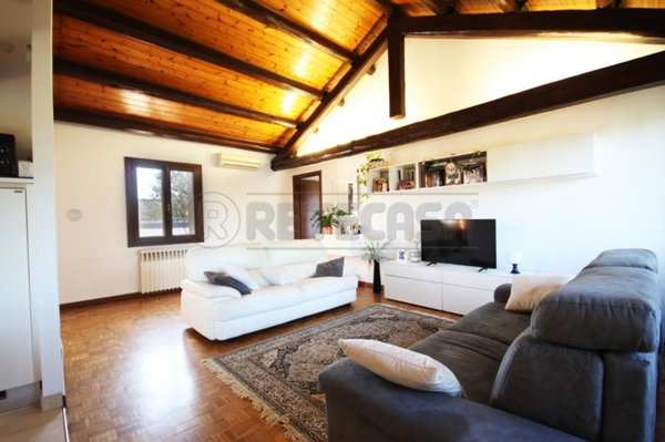 casa indipendente in vendita a Camisano Vicentino