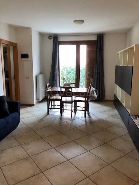 appartamento in vendita a Camisano Vicentino in zona Santa Maria