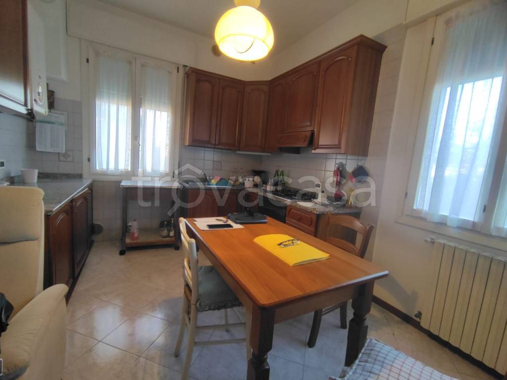 appartamento in vendita a Camisano Vicentino in zona Santa Maria