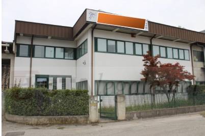 terreno edificabile in vendita a Camisano Vicentino