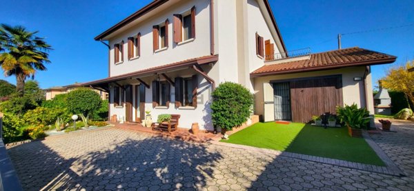 casa indipendente in vendita a Camisano Vicentino