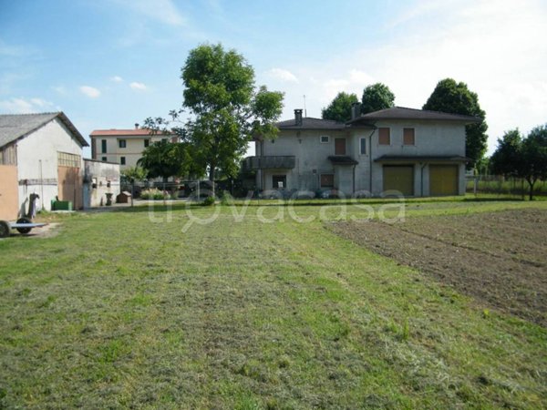 terreno agricolo in vendita a Camisano Vicentino in zona Rampazzo