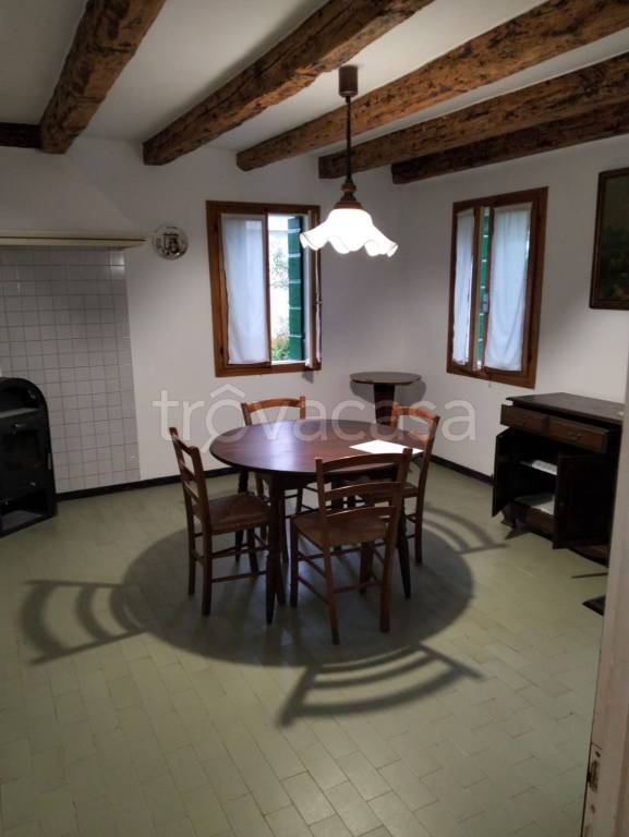 casa indipendente in vendita a Camisano Vicentino in zona Santa Maria