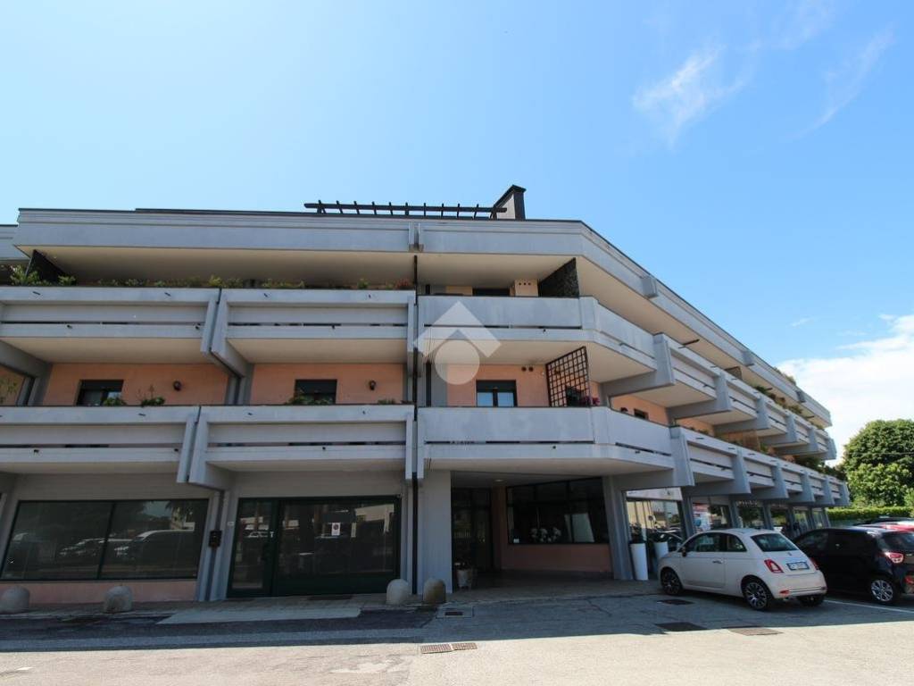 appartamento in vendita a Camisano Vicentino in zona Santa Maria