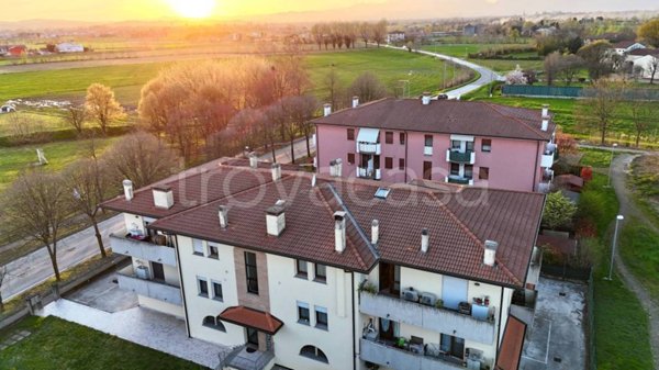 appartamento in vendita a Camisano Vicentino