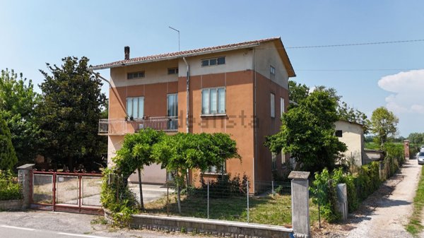 casa indipendente in vendita a Camisano Vicentino