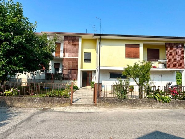 appartamento in vendita a Camisano Vicentino