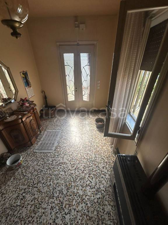 casa indipendente in vendita a Camisano Vicentino in zona Santa Maria