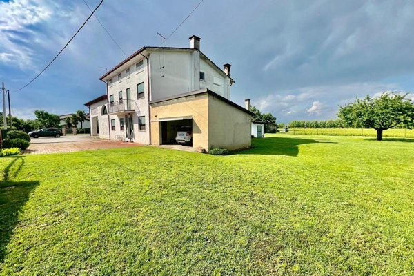 casa indipendente in vendita a Camisano Vicentino
