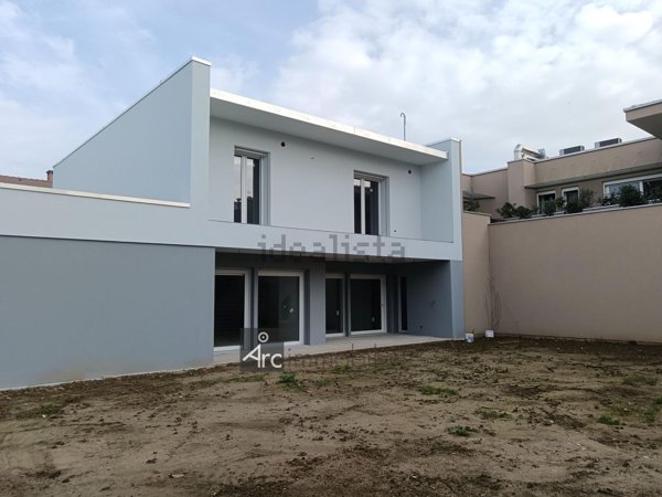 casa indipendente in vendita a Camisano Vicentino