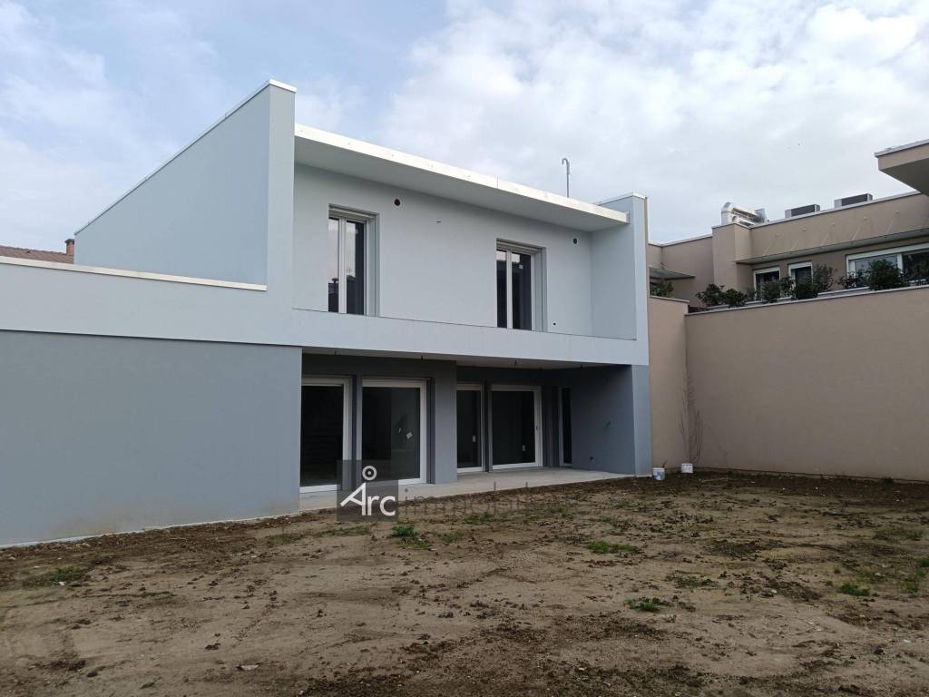 casa indipendente in vendita a Camisano Vicentino