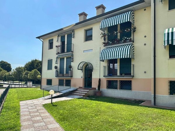appartamento in vendita a Camisano Vicentino