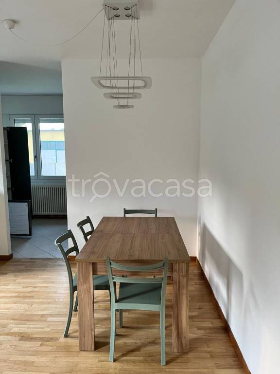 appartamento in vendita a Camisano Vicentino in zona Santa Maria