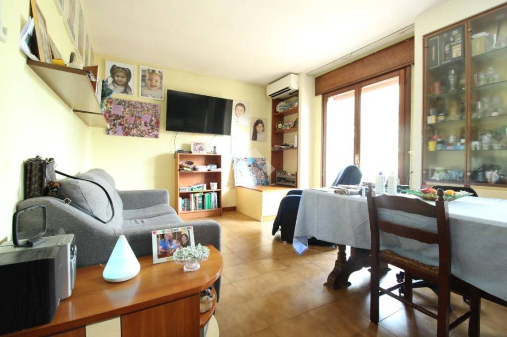 appartamento in vendita a Camisano Vicentino in zona Santa Maria