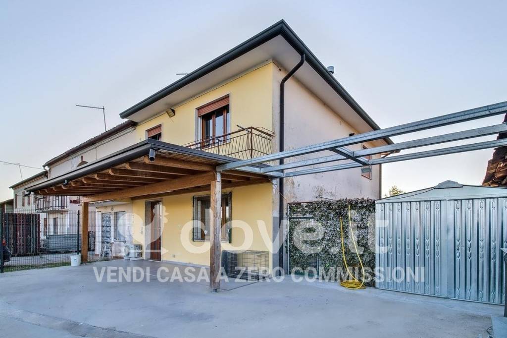 casa indipendente in vendita a Camisano Vicentino