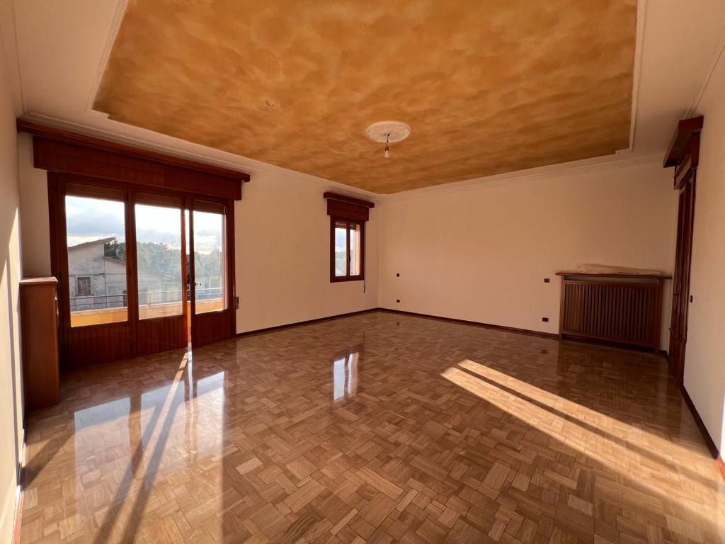 appartamento in vendita a Camisano Vicentino in zona Santa Maria